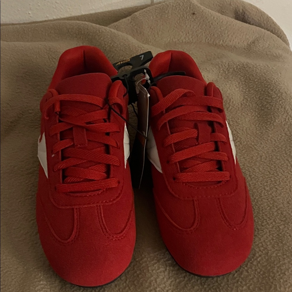 Red Athletic Men's Shoes